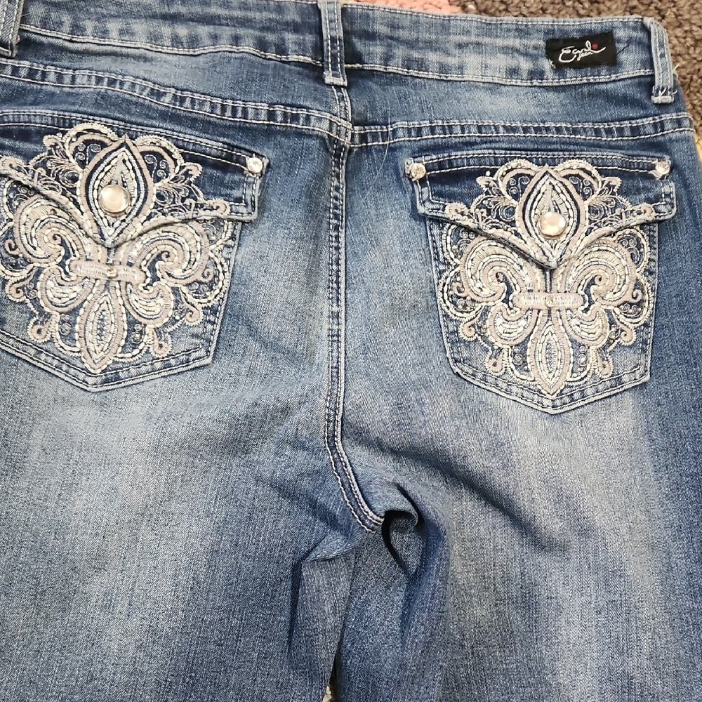 Earl Jeans Women's Blue Bootcut Jeans with Embroidered Pearl-Accent Pockets